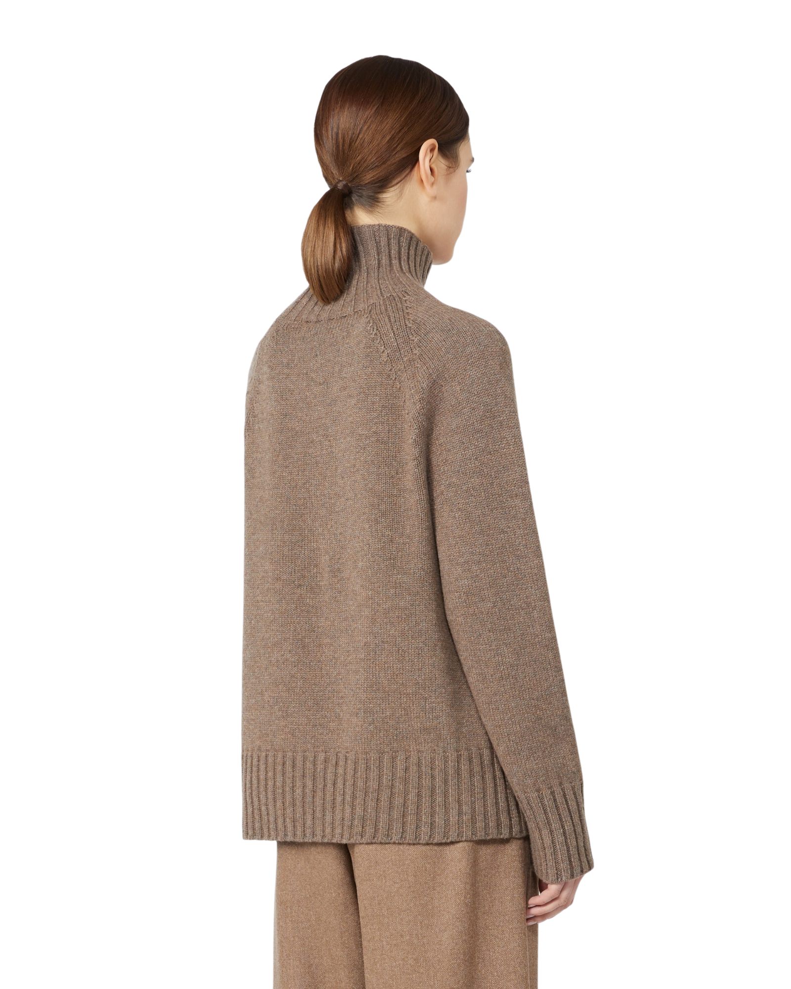 Cuello alto avellana Mantova